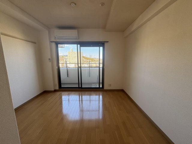 神戸市須磨区大黒町２丁目の賃貸マンションの居間・リビング