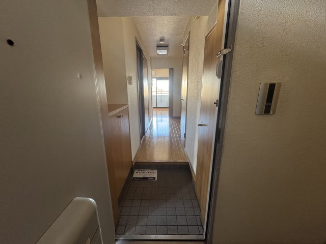 神戸市須磨区大黒町２丁目の賃貸マンションの玄関