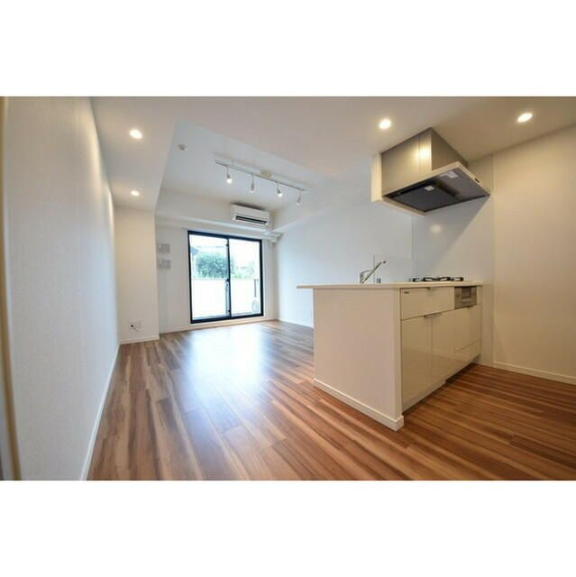 ラ・ミアカーサ中目黒の居間・リビング