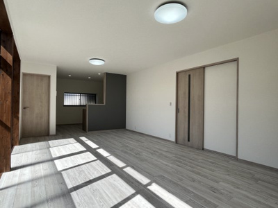 【居間・リビング】 | 石井中古住宅