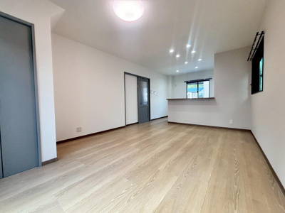 【居間・リビング】 | 鳥取市卯垣3丁目未入居戸建て