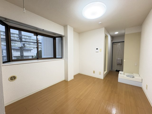 昭島市福島町の賃貸マンションの居間・リビング