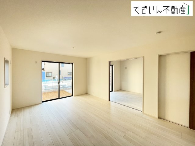 【居間・リビング】 | Livele Garden.S鴻巣市袋第2　新築住宅 | 現地(2025年11月撮影)