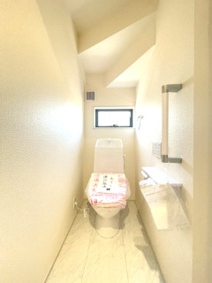 【トイレ】 | Livele Garden.S鴻巣市袋第2　新築住宅 | 現地(2025年11月撮影)