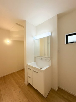 【独立洗面台】 | 鶴ヶ島市中新田　新築分譲　東武越生線『一本松駅』徒歩2分　【新町小学区】