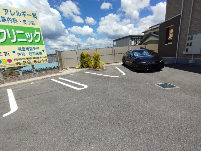 グレース　井田の駐車場