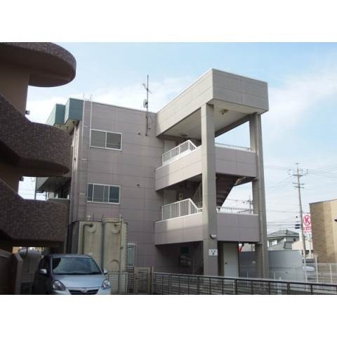 シャルマンαの外観