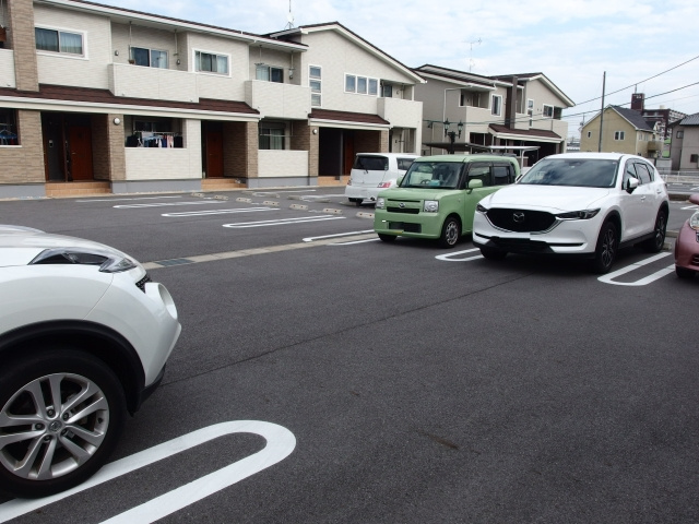 ティックリジェ翔Ⅱの駐車場