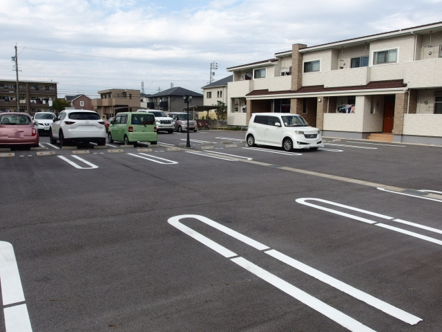 ティックリジェ翔Ⅱの駐車場