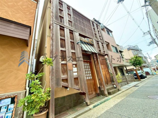 【居間・リビング】 | 須磨区平田町1丁目　店舗付き住宅 | 板宿駅まで徒歩約3分の好立地♪