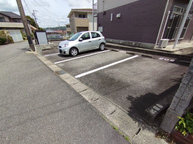 シティハイツ本宿Ⅲの駐車場