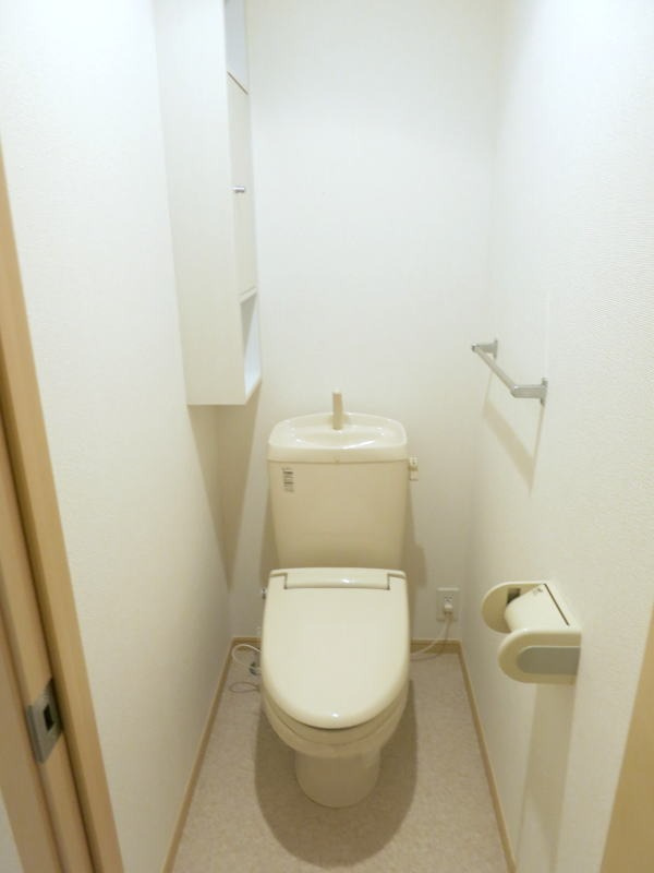 ゼファー竜美のトイレ