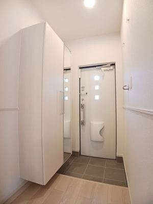 【玄関】 | ＭｉｎｉｃｏⅠ | きれいな玄関です