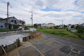 【外観】 | 【仲介手数料無料！！】日野市新井1丁目　新築戸建て（全1棟）1号棟　5680万円 | 令和7年10月10日撮影　建築中