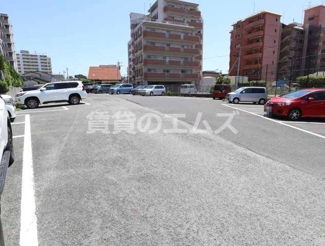 【駐車場】 | アース・フレンドリー那珂 | アース・フレンドリー那珂の駐車場