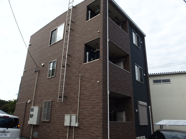 クロノスの外観