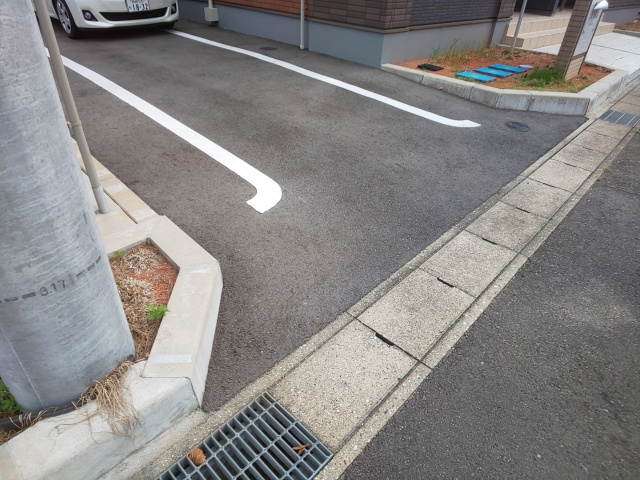ラ・ポルトの駐車場