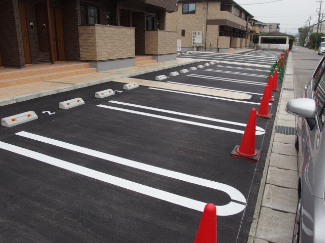 ルーダ洲山　ウエストの駐車場
