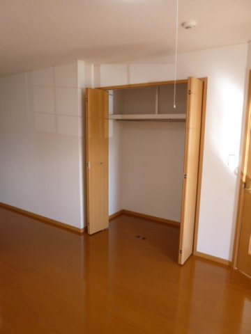 エスポワール梅ノ木南館の収納