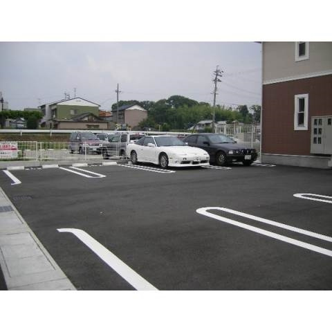 ベルコートⅠの駐車場