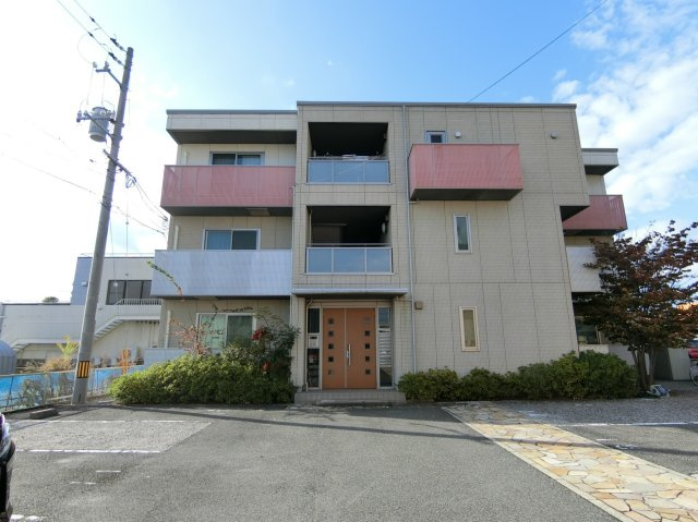 ジュネス・アニー　Aの外観