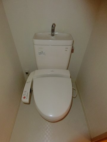 ジュネス・アニー　Aのトイレ|イメージ202号室の写真