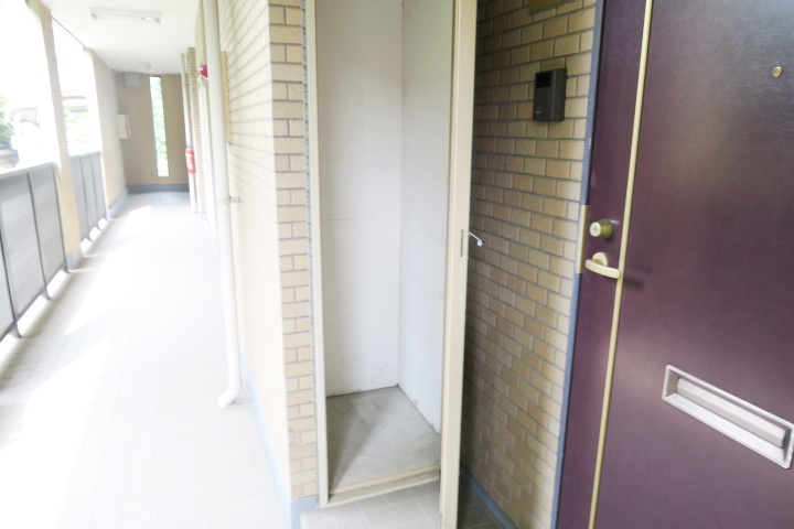 イーストセトルの収納|別号室の参考写真です。