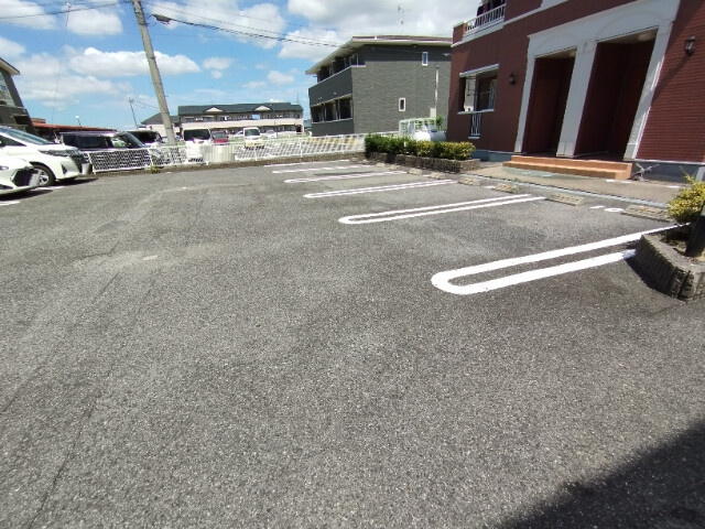 セレノＢの駐車場