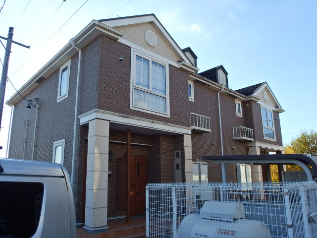 プラスⅡの外観