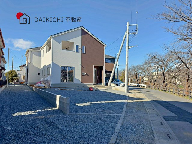 【前面道路含む現地写真】 | 鴻巣市筑波第5　CRADLE GARDEN　新築戸建　全3棟　6号棟
