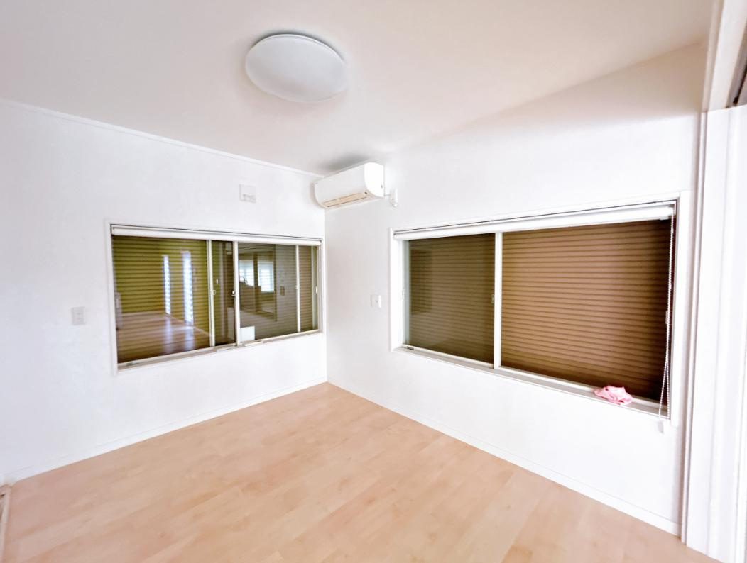 いわき市平下荒川字久世原　中古戸建　の洋室