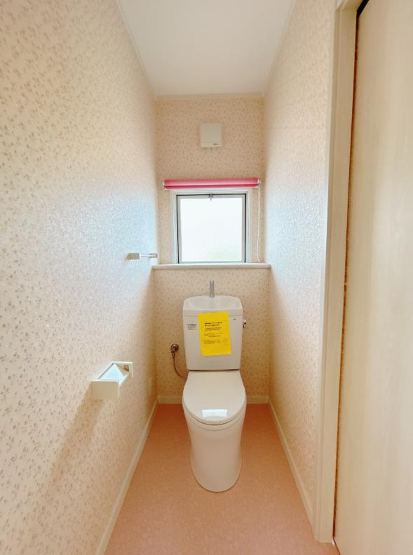 いわき市平下荒川字久世原　中古戸建　のトイレ