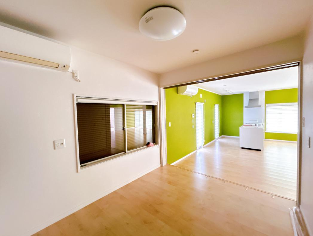 いわき市平下荒川字久世原　中古戸建　の洋室