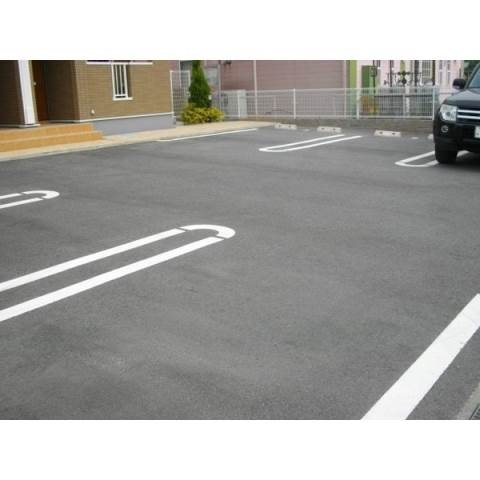セイバリーⅠの駐車場