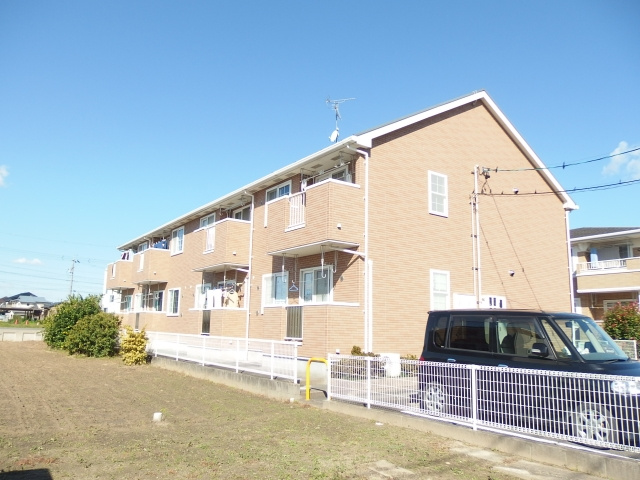 サンシャイン（坂左右町）の外観