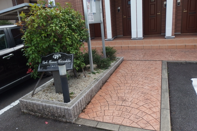 エムフローラのエントランス