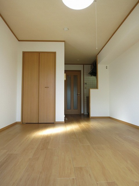 リフティー井上Ｂの居間・リビング