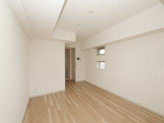 【洋室】 | グランカーサ天王寺EAST | 個人の部屋や寝室として使える洋室です