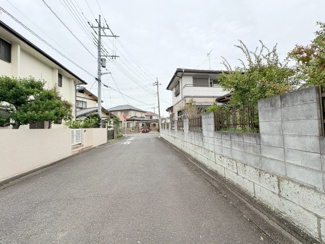 【前面道路含む現地写真】 | 鶴ヶ島市南町1丁目　新築分譲　東武東上線『鶴ヶ島駅』徒歩25分　【南小学区】