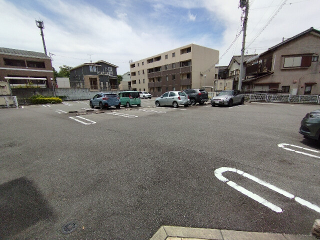 シープの駐車場