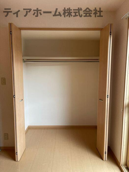 大和高田市大字築山のアパートの収納