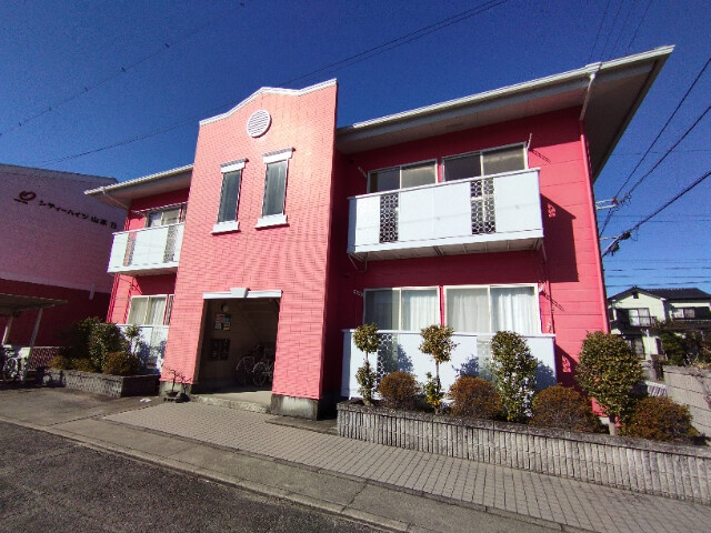 ドミール赤菱の外観