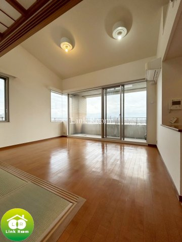 両国パーク・ホームズの居間・リビング