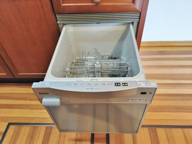 板橋区東新町1丁目の設備|食後の片づけに便利な食器洗乾燥機付
時間が有効活用でき、節水にもなります