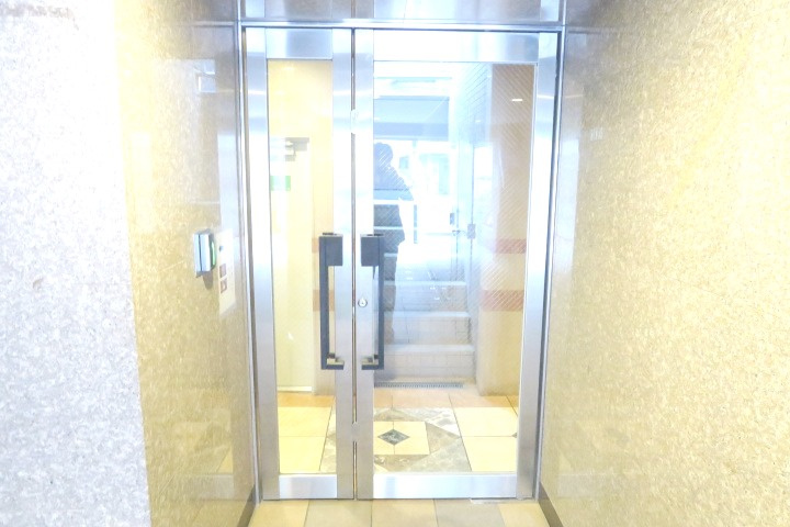 ティアラ21のエントランス