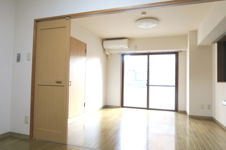 ティアラ21の居間・リビング|※イメージ別号室写真