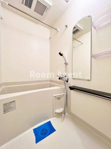 プレサンス久屋大通公園セラフィの浴室