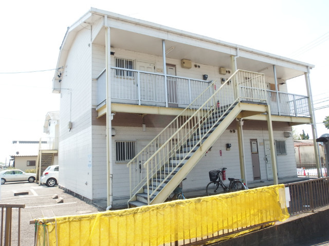 コーポラス岩津Aの外観