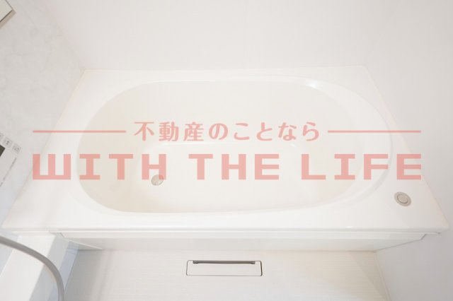 シャーメゾンレジデンス夜明【キャッシュバック対象物件】の浴室|日々の暮らしに欠かせないお風呂です