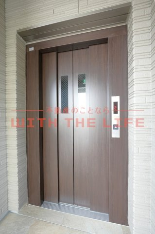 シャーメゾンレジデンス夜明【キャッシュバック対象物件】のロビー